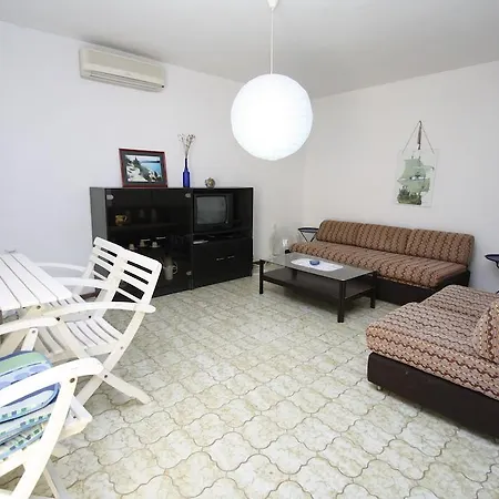 Ivana Apartman