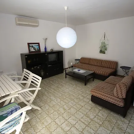 Ivana Apartman Pula
