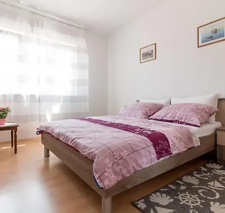 Ivana Apartman