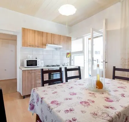Ivana Apartman
